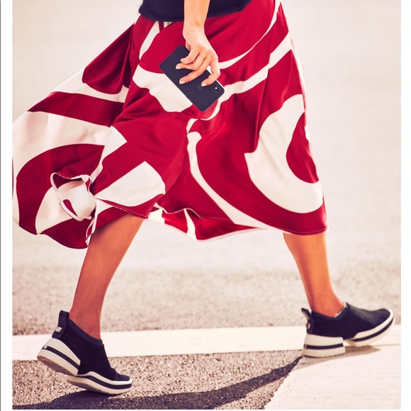 Stuart Weizmann suede sneakers sz 7.5 - Picture 1 of 5